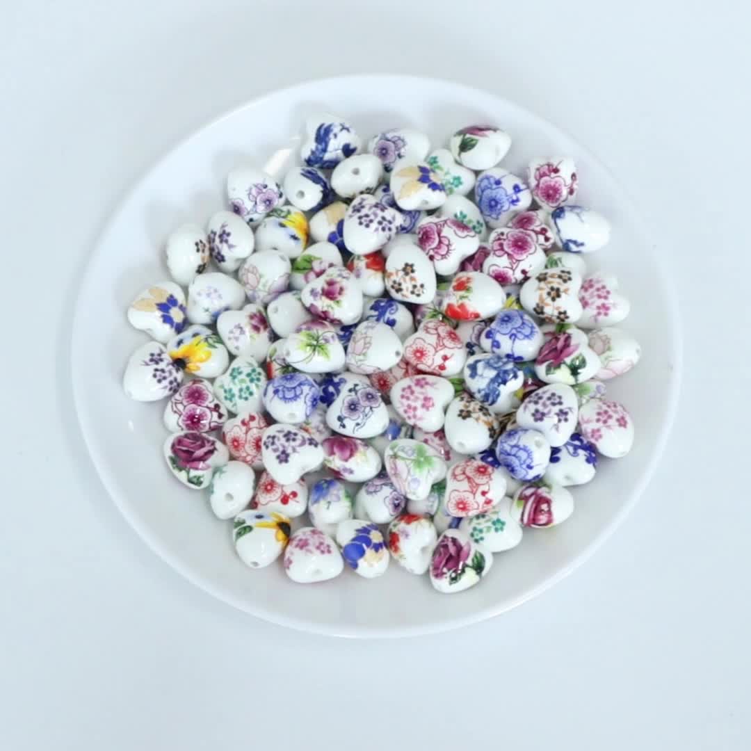 10pcs Random Color Ceramic Peach Heart Beads for Jewelry Making