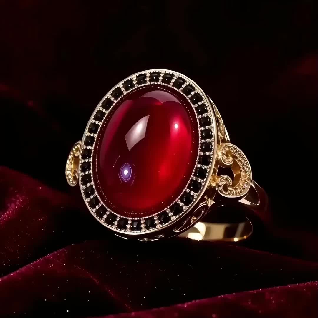 Women's Retro Court Style Red Agate & Black Zirconia Ring