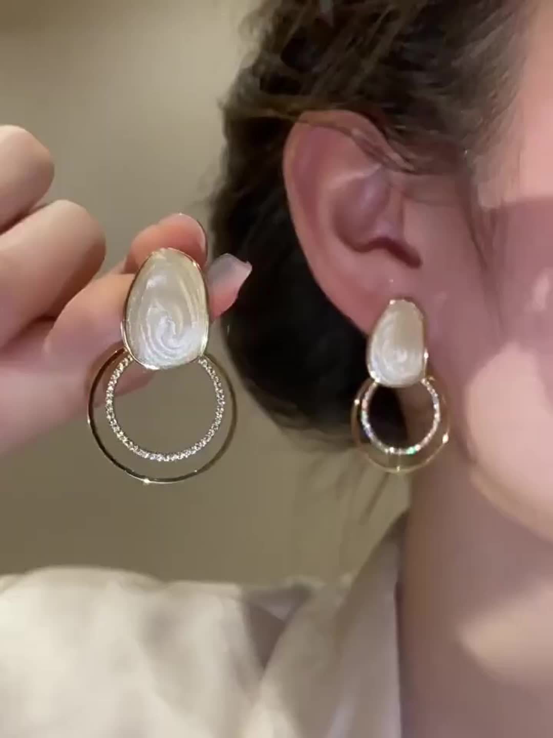 Fashionable Irregular Round Drip Earrings for Women's Casual Wear