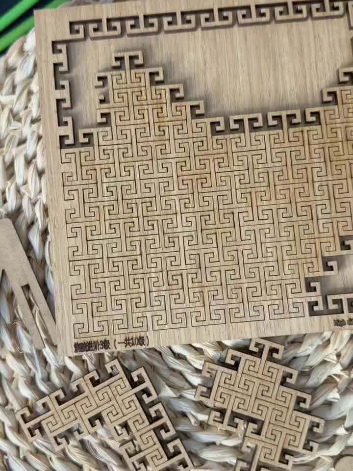 Fantasy Image Visual Illusion Wooden Puzzle