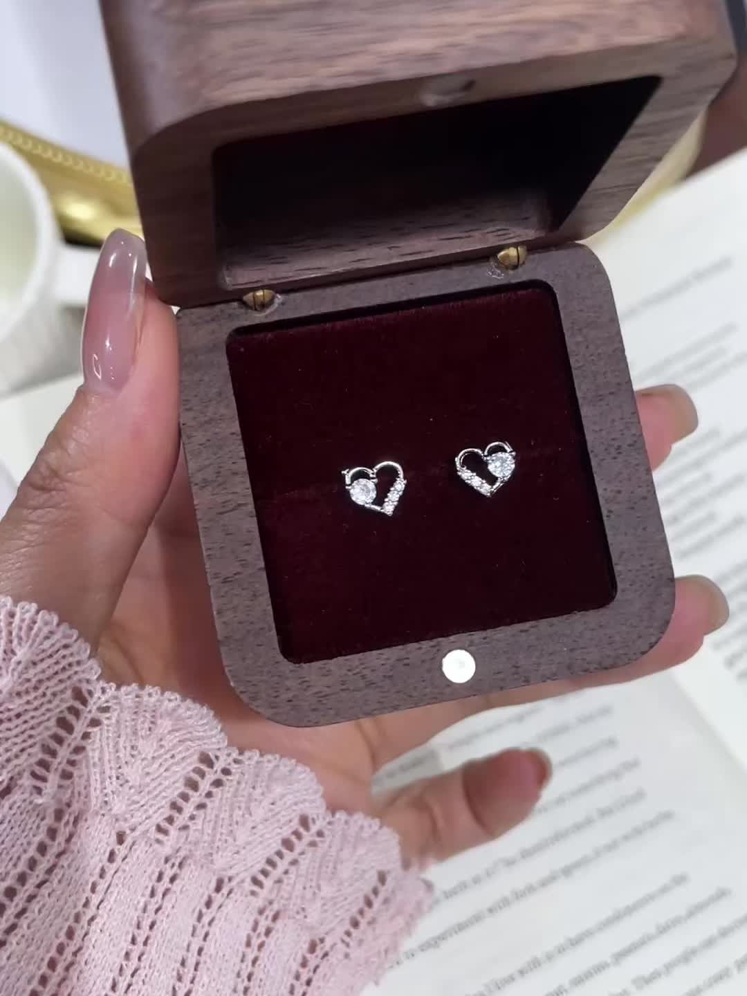 Women's S925 Sterling Silver Hollow-Out Heart Zircon Stud Earrings