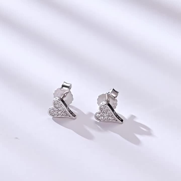 2pcs Women's S925 Silver Heart Stud Earrings, Easy Gift
