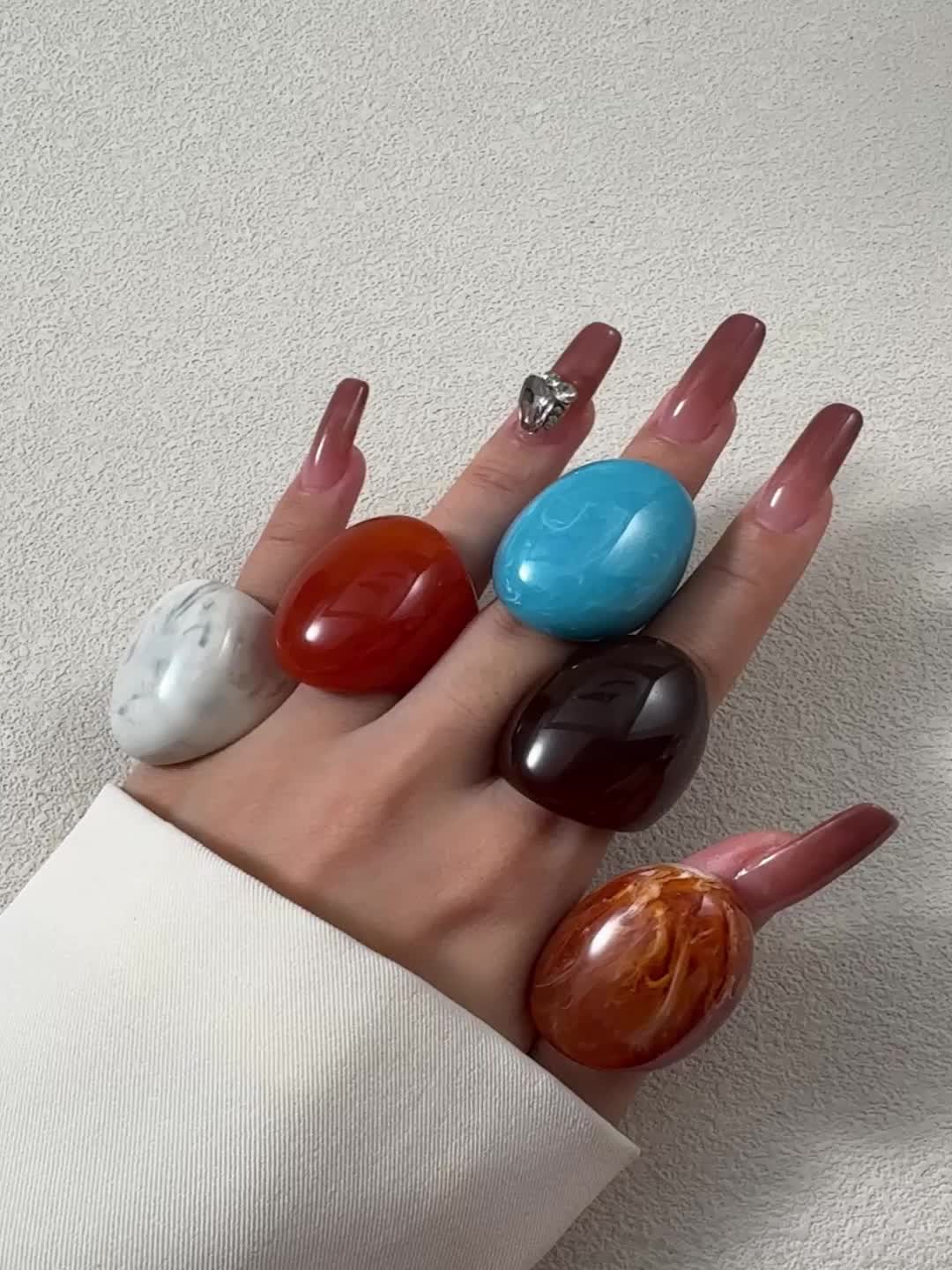 5pc Retro Exaggerated Geometric Resin Ring Set for Women