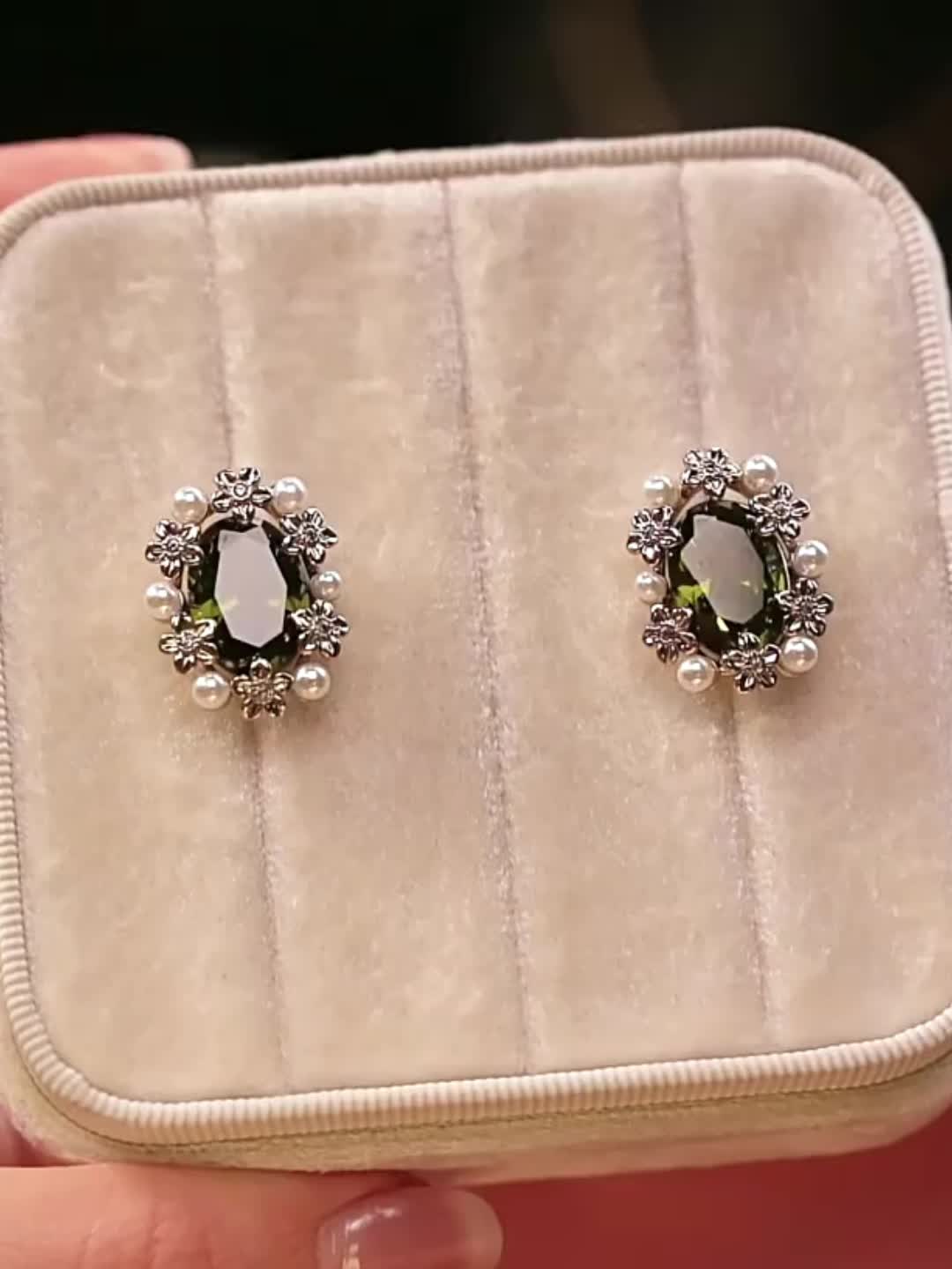 Women's Small Flower Stud Earrings with Cubic Zirconia, Elegant Design