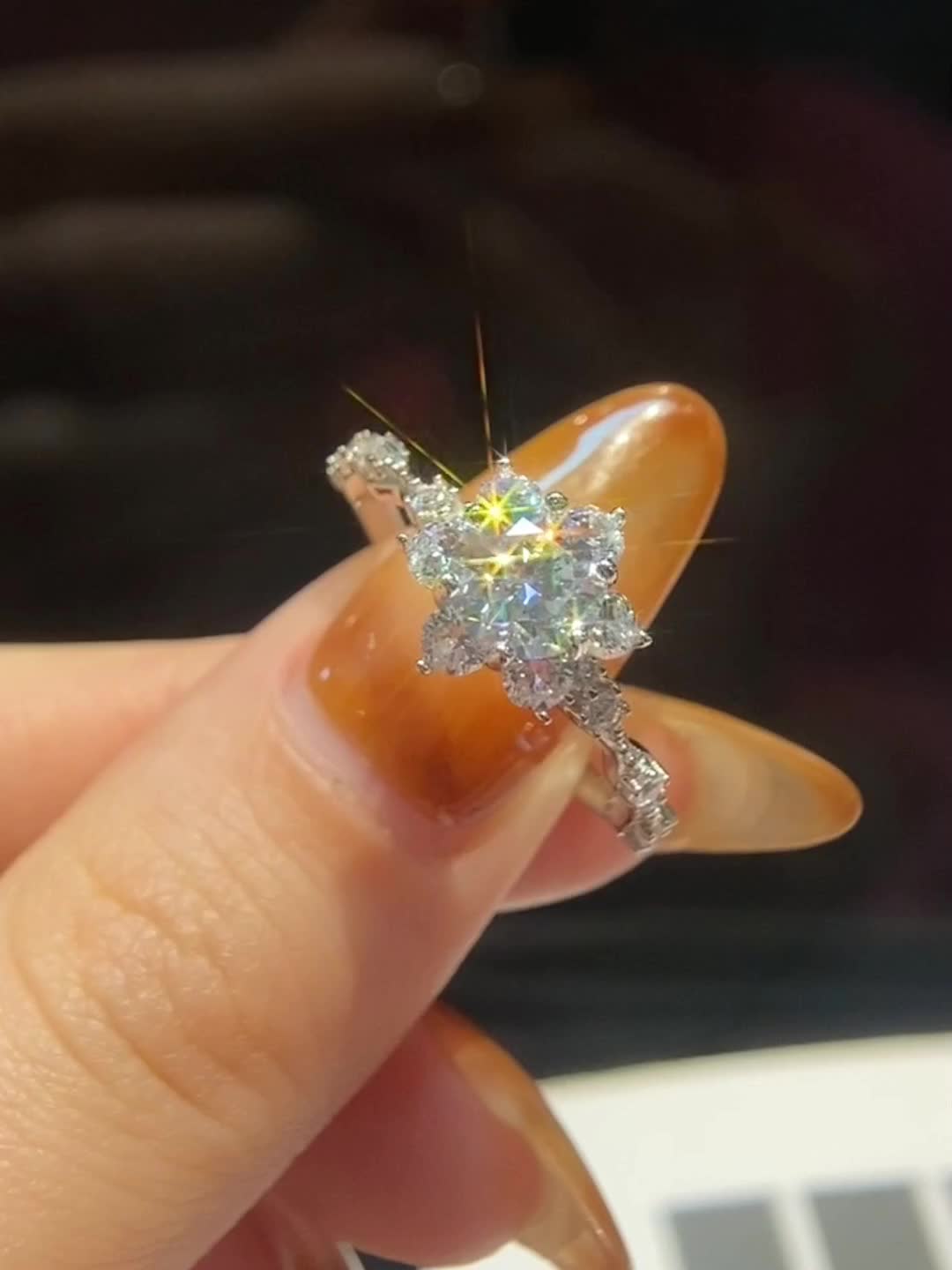 Sparkling 1ct Moissanite Flower Promise Wedding Band