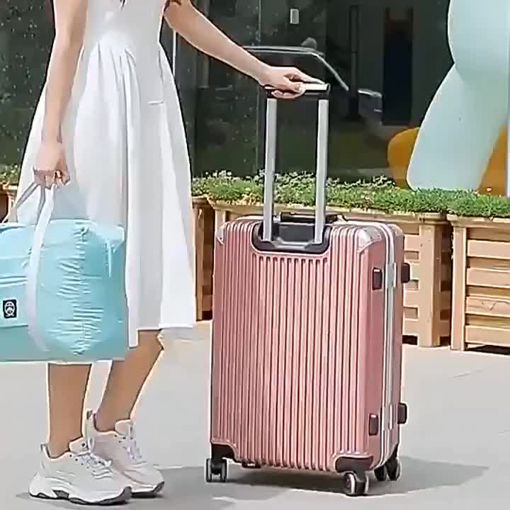 High-Quality Thickened Travel Luggage Bag for Men and Women