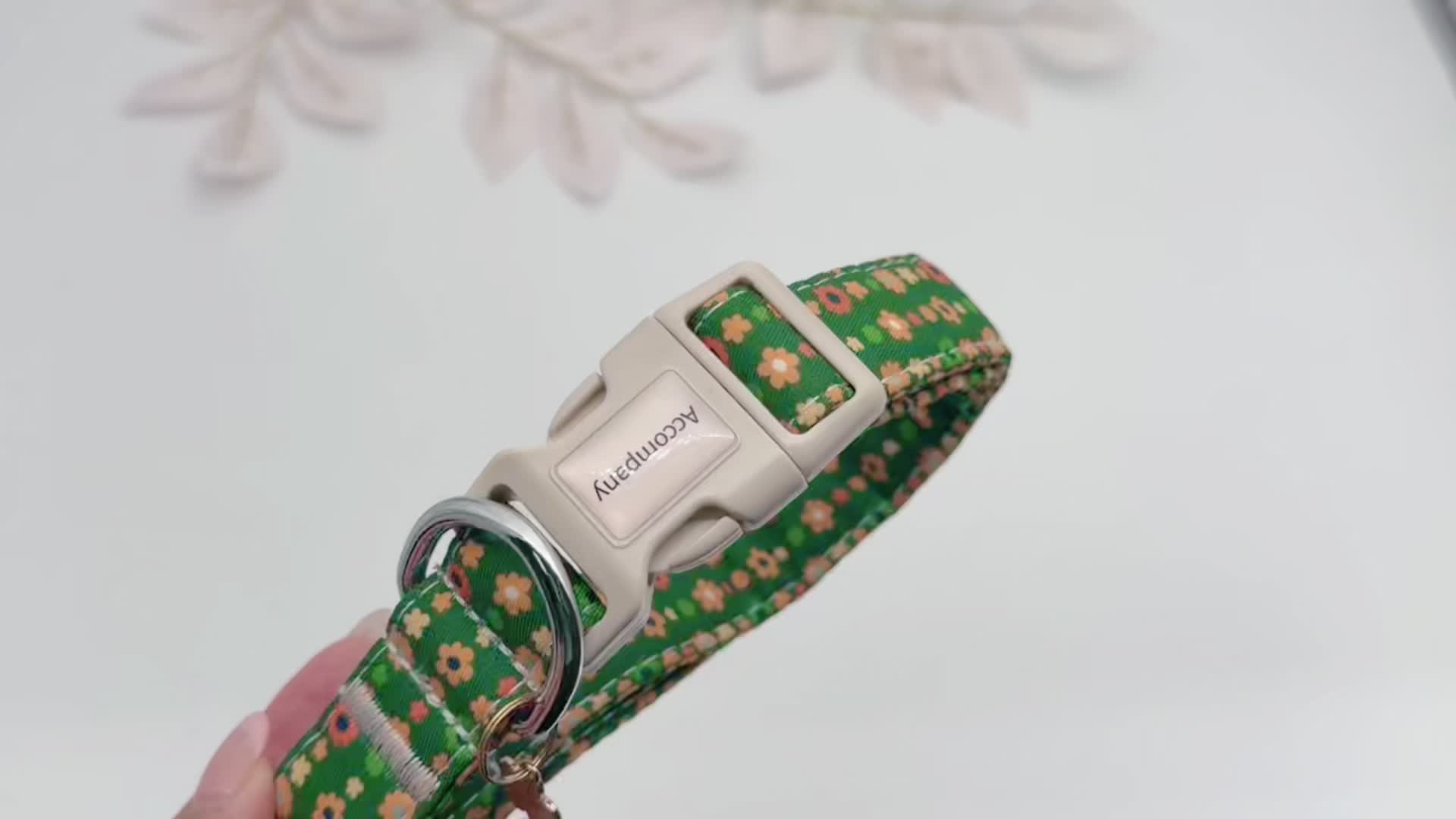 Fresh Floral Print Dog Collar for Spring Strolls