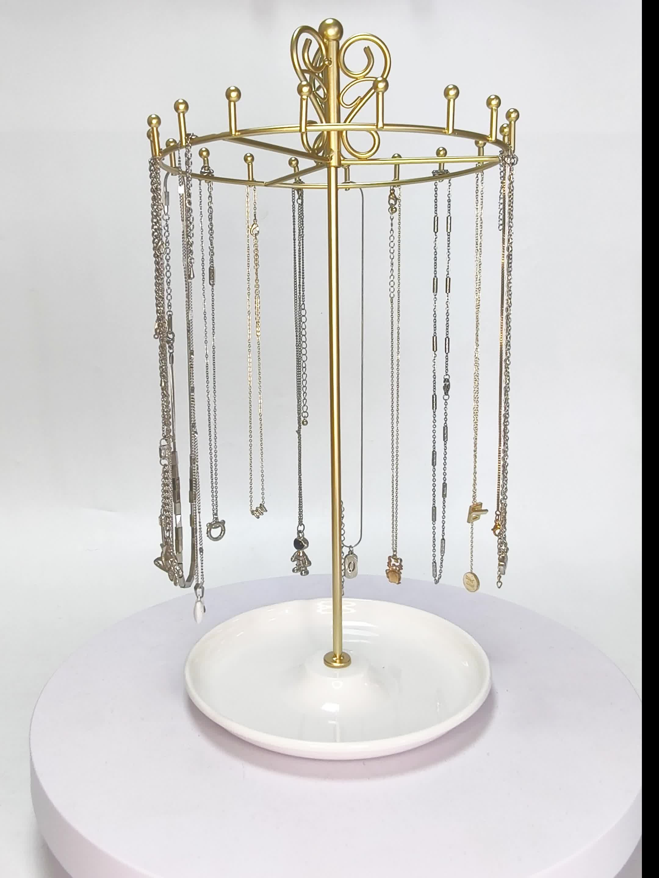 Sturdy Metal Holder Jewelry Display Stand