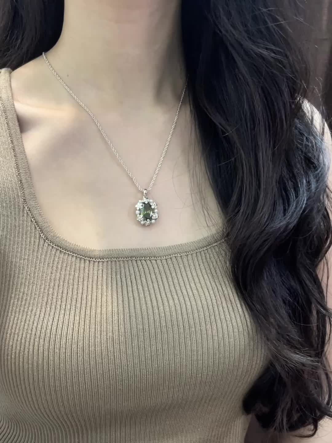 S925 Silver Olive Green Zirconia Stud Earrings Ring Necklace Set