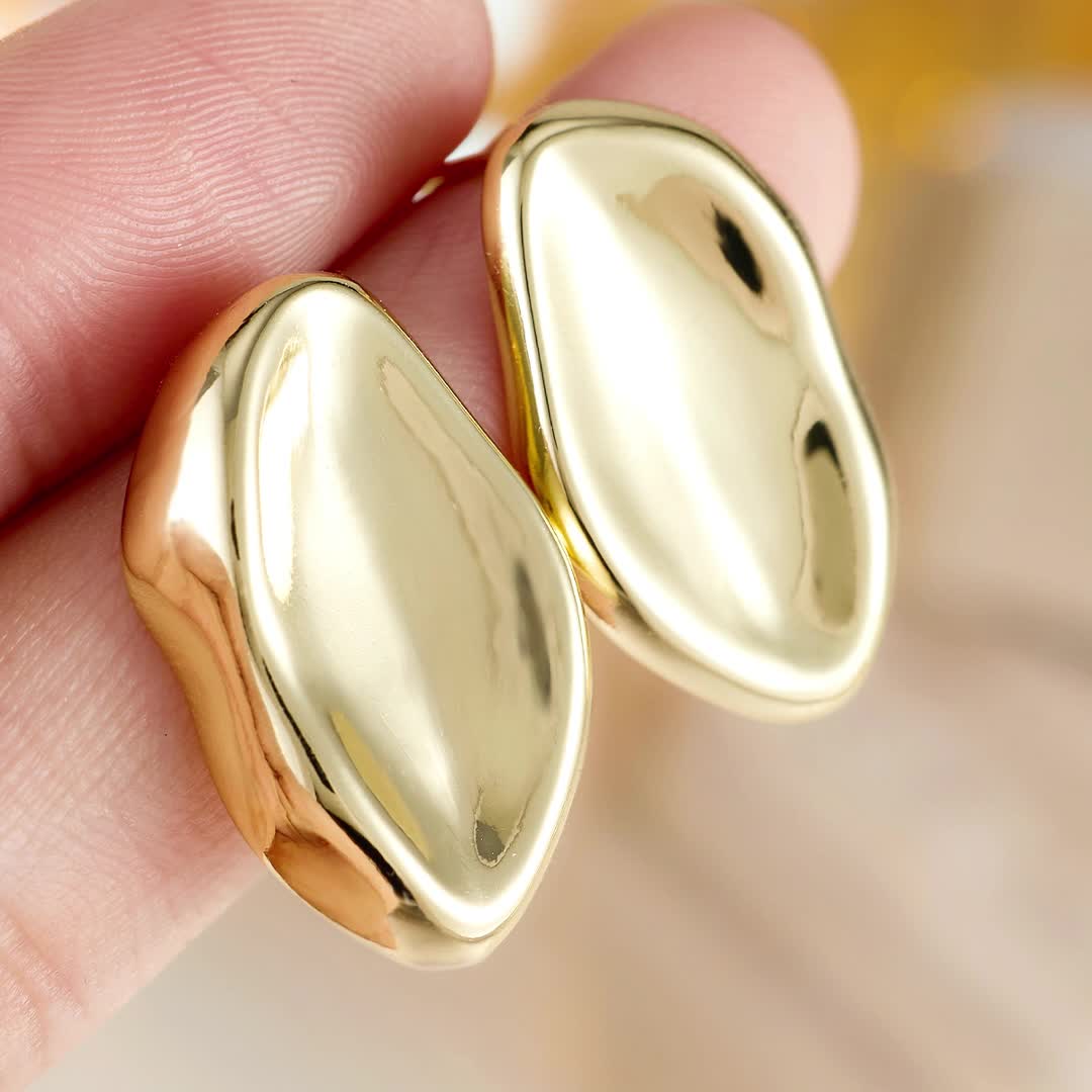 Men's Copper Geometric Stud Earrings with Zirconia