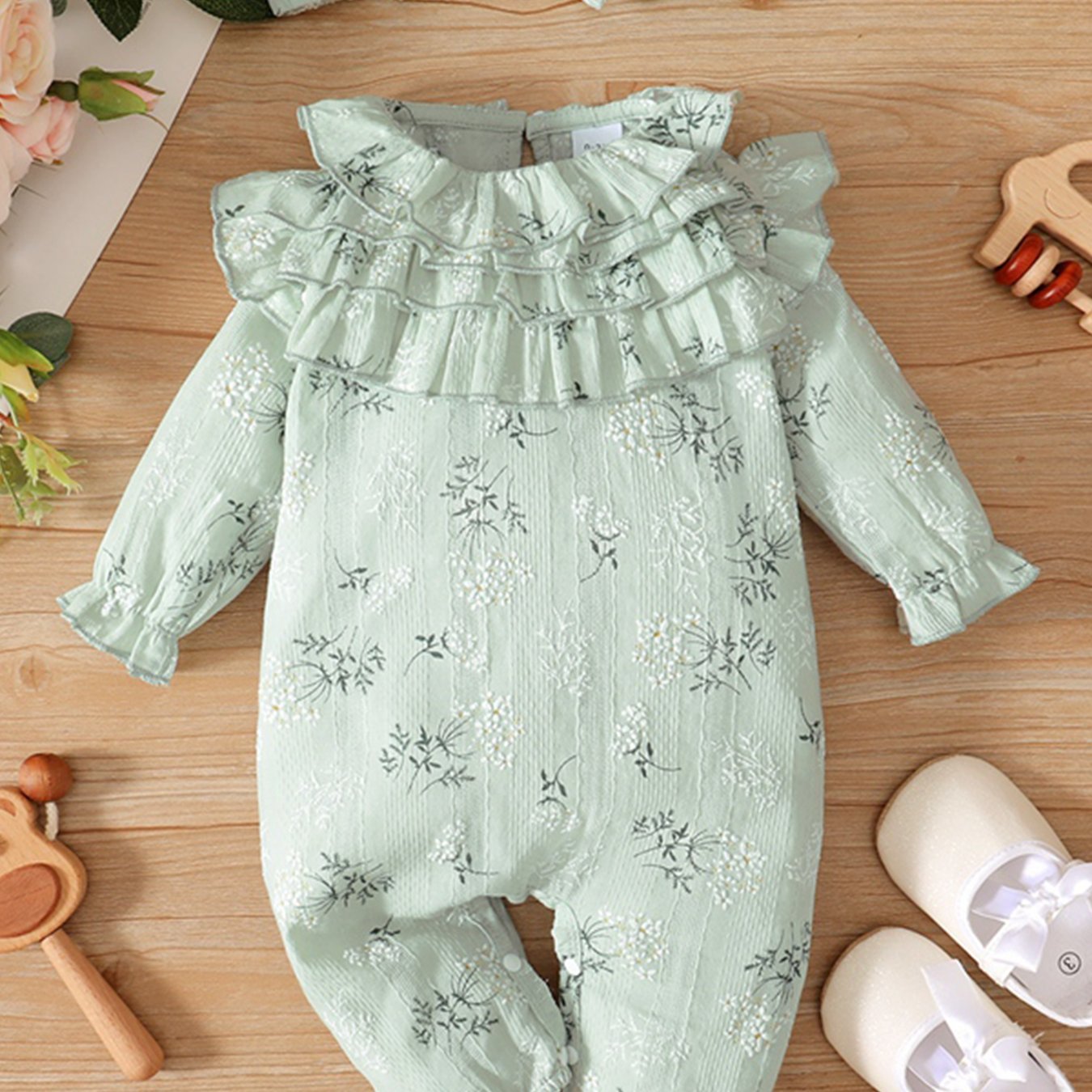 Baby Girl Elephant and Plant Print White Long-sleeve Jumpsuit