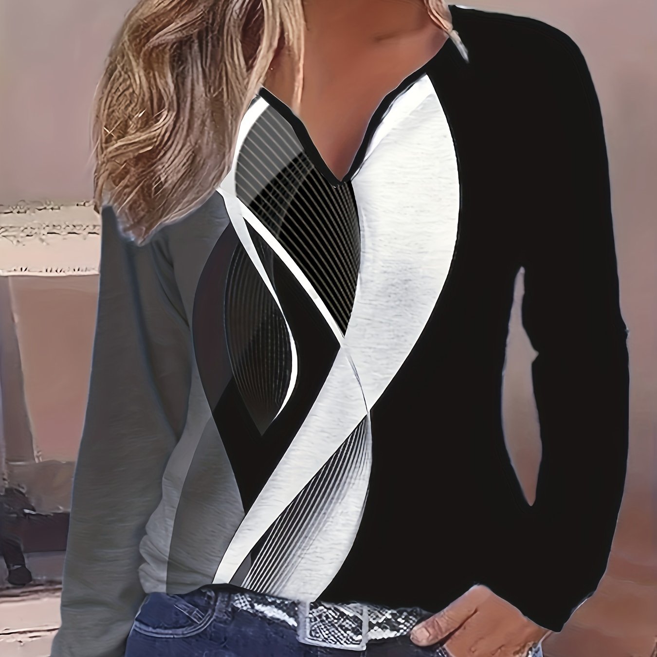 Women's Long-sleeve V-neck T-shirt Floral T-shirt