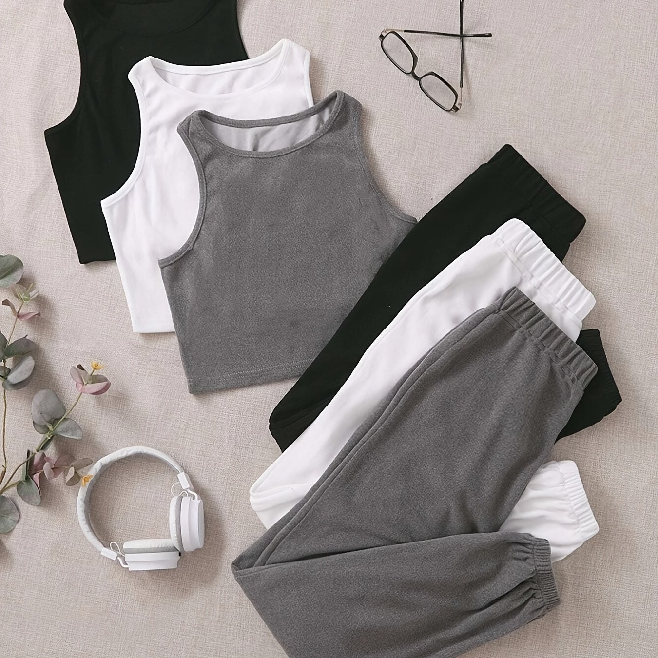 Two piece Set 3 Crew Neck Tank Top + 3 Jogger Pants - Temu