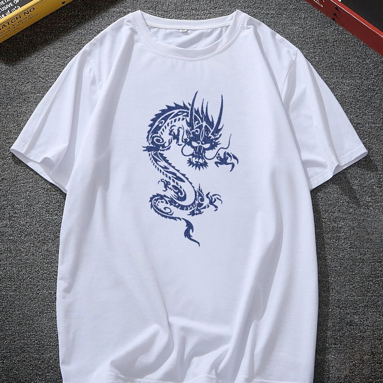 夏用プラスサイズメンズカジュアルグラフィックTシャツ ドラゴン