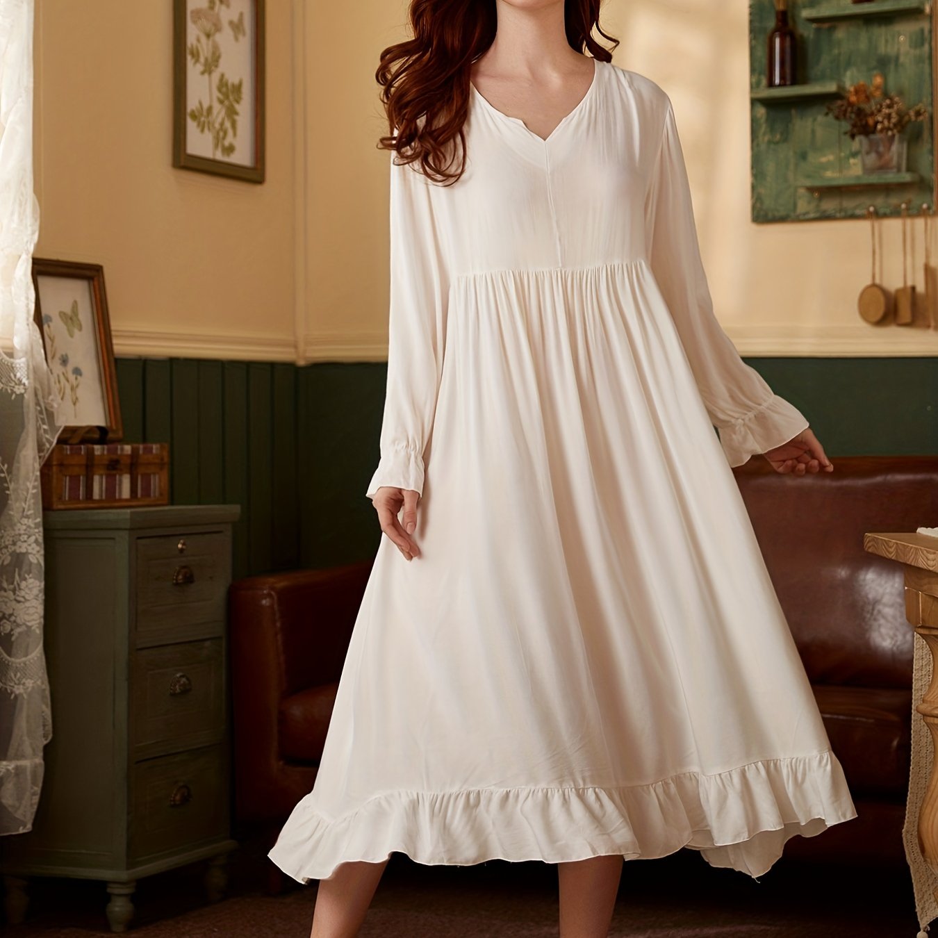 And Autumn Women' Nightgown With Long Sleeves, Featuring A , Lace Collar, And A Long Design