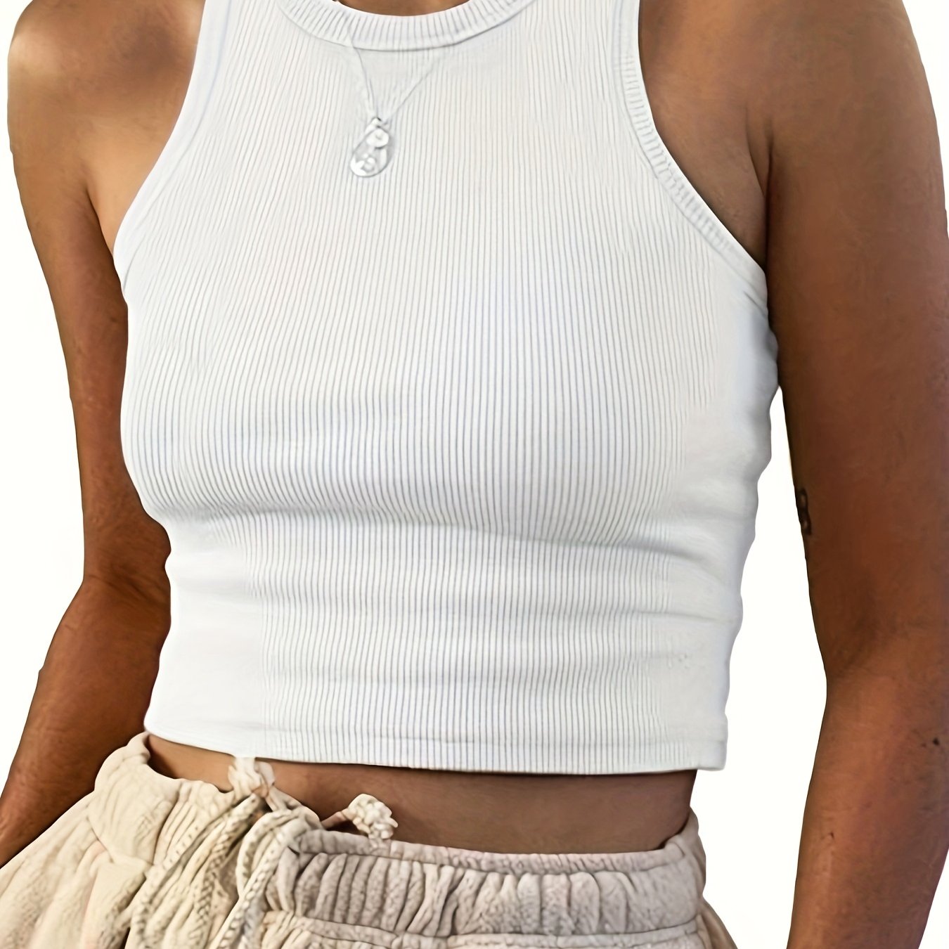 Image of Stylish And Slim-fitting Tank Top