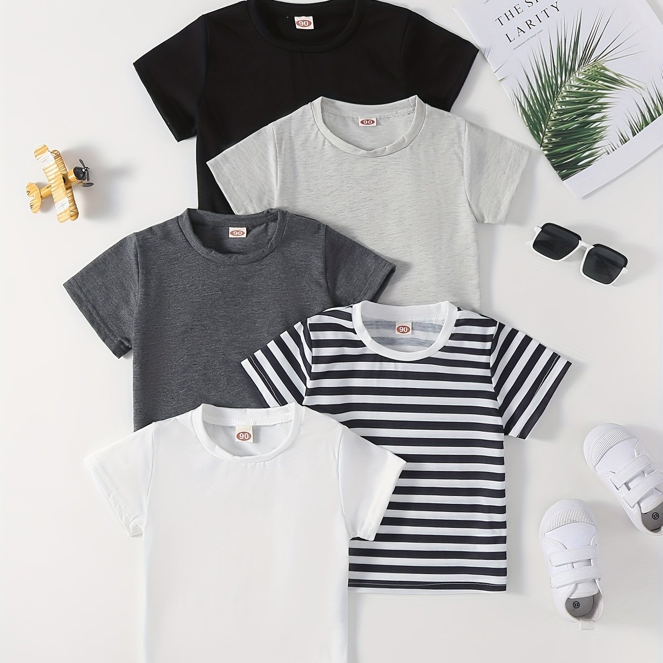 Summer New Short Sleeve Solid Color Striped T-shirt Five-piece Set