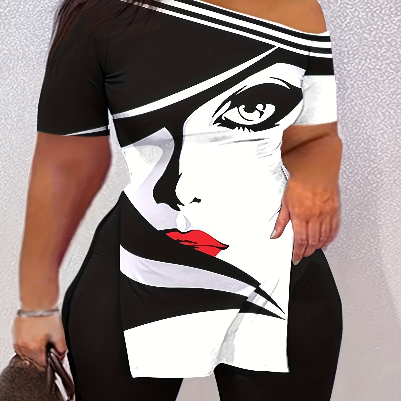 Plus Size Sexy Outfits Set, Women's Plus Graffiti Print Half Sleeve Shirt &  Tube Top & Shorts 3pcs Set