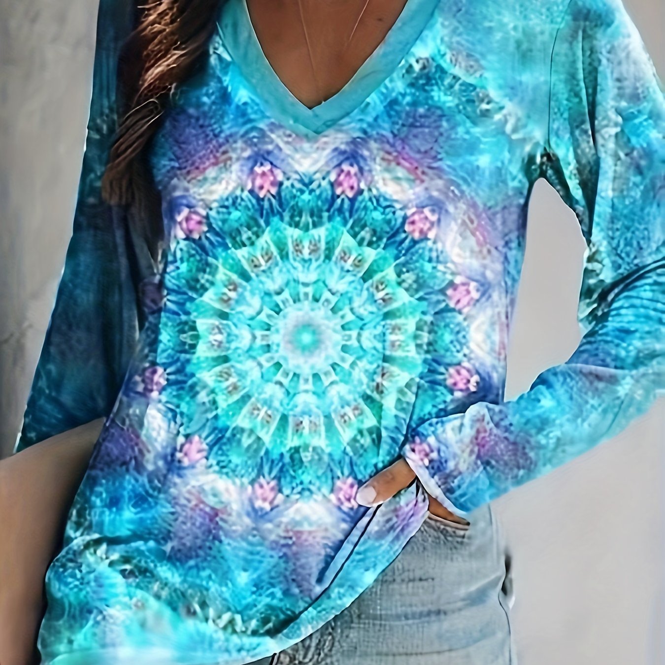 Image of Women's Tie Dye V-neck T-shirt, Casual Polyester Knit Fabric, Regular Length, 95% Polyester 5% Spandex, Lightweight 180g/m², Spring/summer/fall Fashion Top