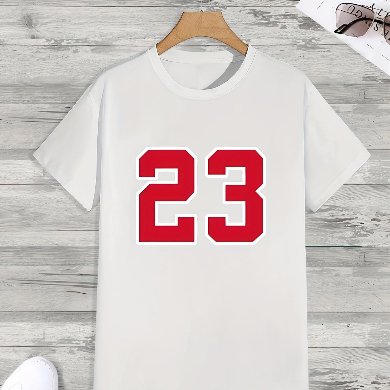 

Men's #23 Print T-shirt: Stylish Comfort For Summer Outdoor Adventures!