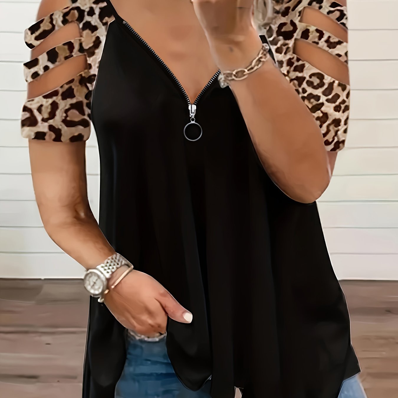 Image of Plus Size Casual T-shirt, Women's Plus Leopard Print Zipper Front Cut Out Sleeve Medium Stretch T-shirt