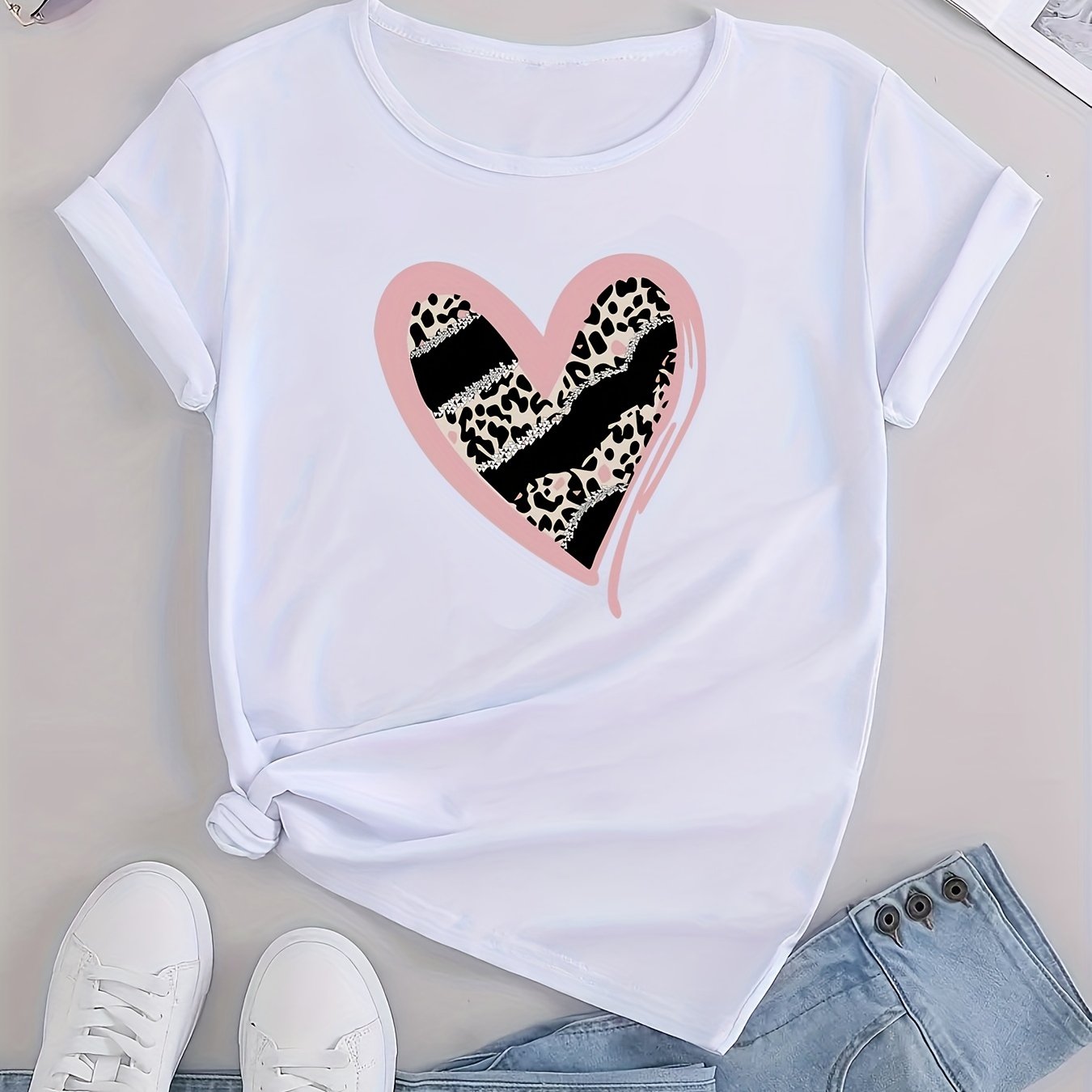 E-shop Lässiges Sport-Lose-Herz--T-Shirt, Leopardenmuster Rundhalsausschnitt Brief bedrucktes Sommer-Sport-Workout-Oberteil, Damenoberteile