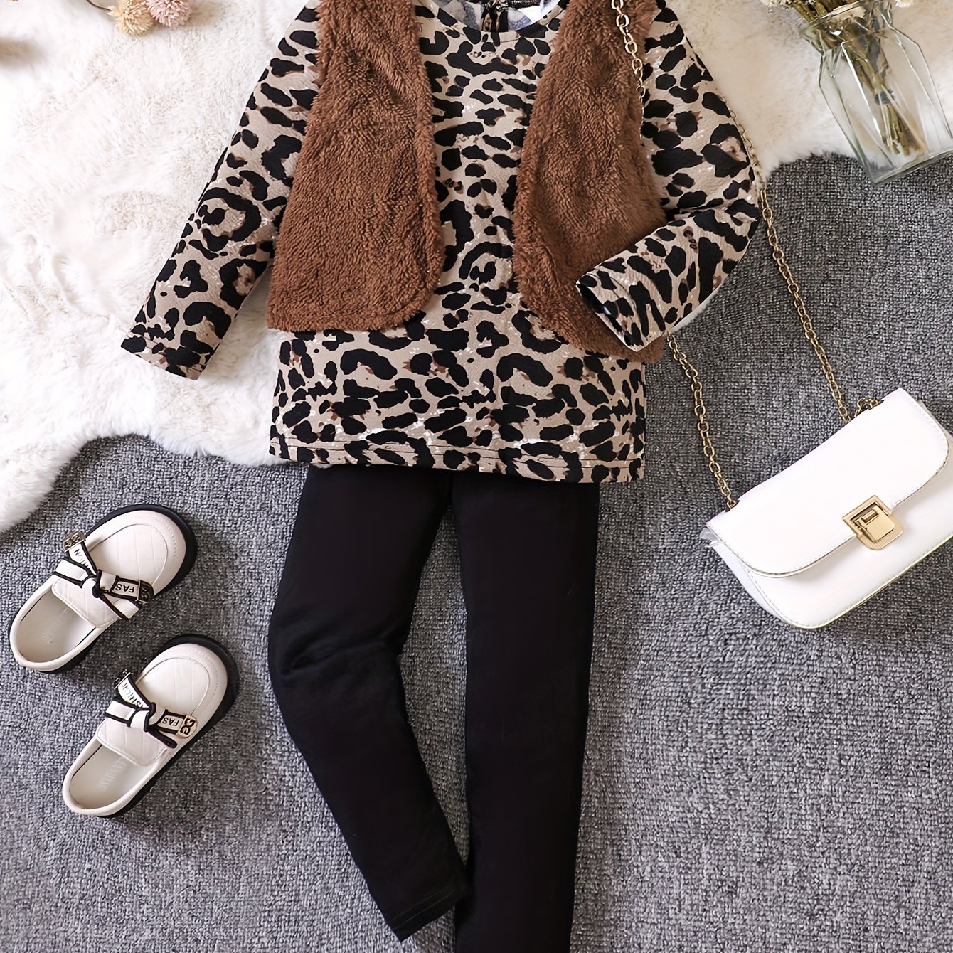 Image of Bust/clothing Length T-shirt Data: New Autumn/winter Plush Vest + Leopard Print Base Layer Top + Pants 3pcs Set For Toddler And Young Girls, Perfect For Outdoor