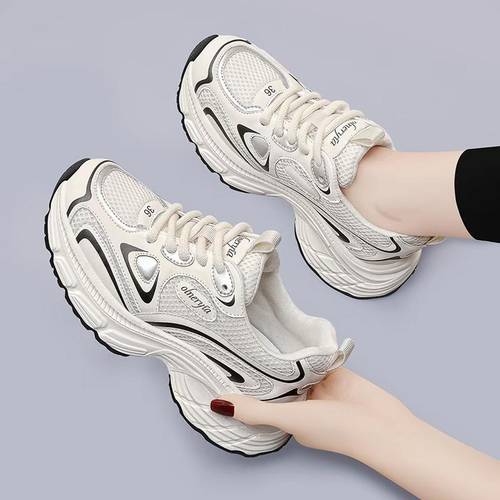 imagen del artículo zapatillas deportivas informales para mujer, con diseño de malla que la transpirabilidad y el , gruesa de estilo retro, sencilla y cómoda, con amortiguación; un moderno, elegante y de combinar, ideal para ir al , actividades al aire libre y el deporte.