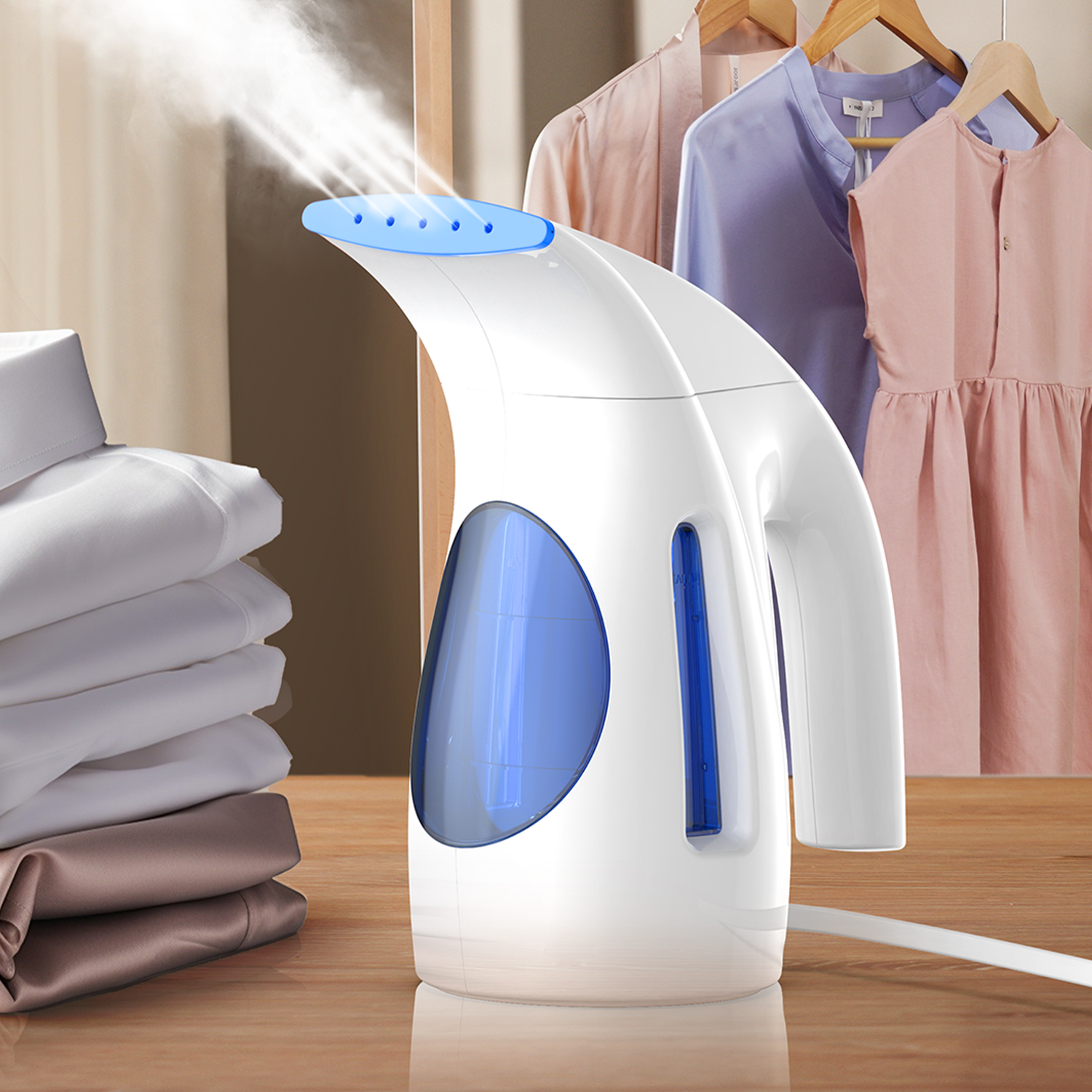 

Steamer For Clothes, Portable Handheld Design, 240ml Big Capacity, 700w, Strong Penetrating Steam, Removes Wrinkle, For Home, Office And Travel