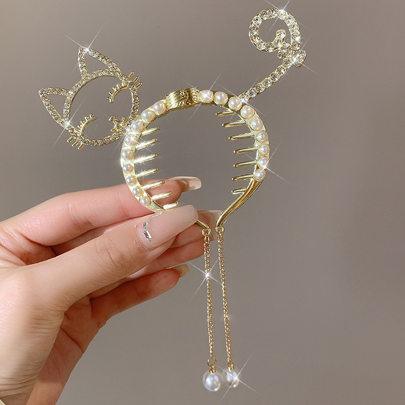 

1 Piece, Cute Cat Hair Clip, Elegant Cat Shaped Hair Accessory With Coiled Hair