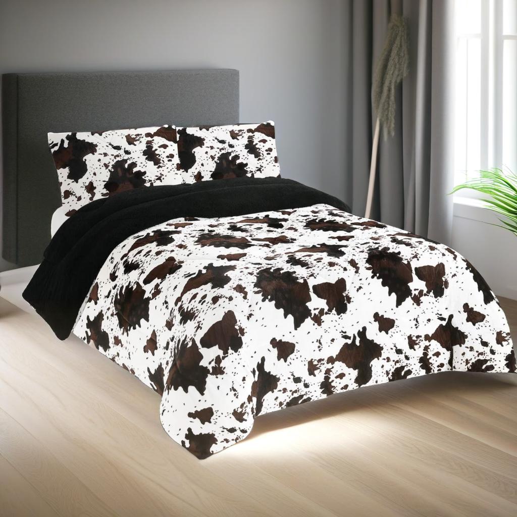 

Luxurious Cal King Size Cow Print Comforter Set – Includes Comforter And 2 Pillow Shams, Soft Microfiber, Hypoallergenic, Décor