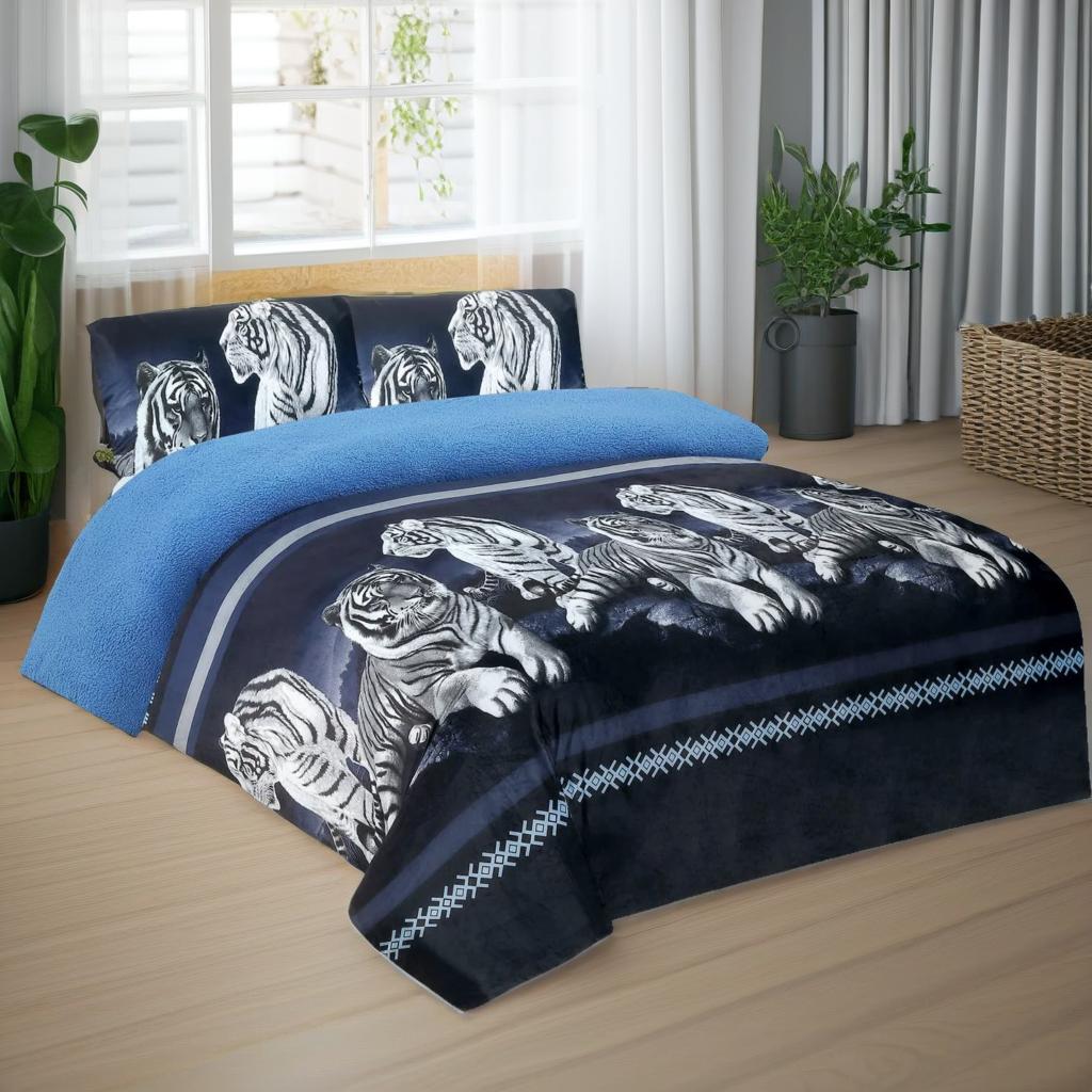 

Luxurious -piece Cal King Comforter Set With Tiger Print - Microfiber Fabric, Hypoallergenic Bedding With 2 Pillow Shams