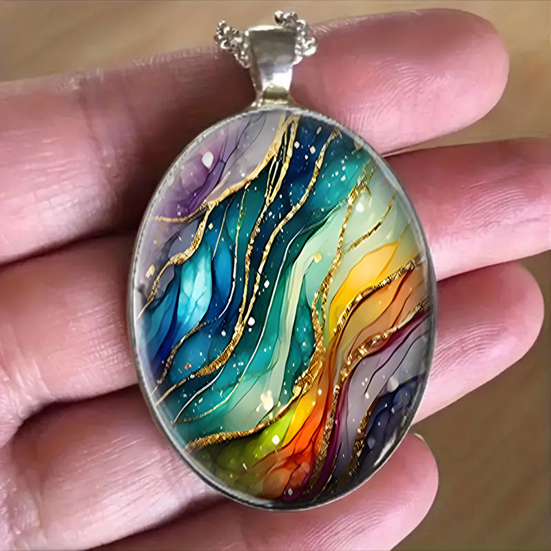 

A Oval Glass Pendant Necklace With Fluid Painting Pattern, Romantic And Fashionable Jewelry Accessory, Suitable For , As A Perfect Gift For Halloween, Christmas And Birthday Commemorations.