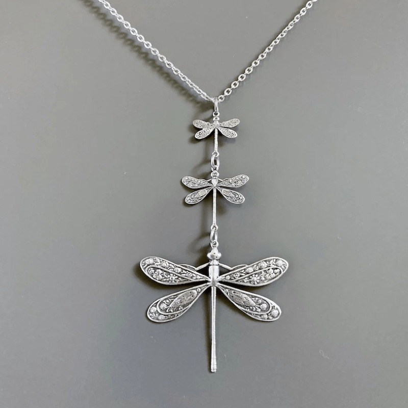 

1pc Exquisite Dragonfly Fashion Personalized Stainless Steel Ancient Silver Color Pendant Necklace Women Daily Party Gift Banquet