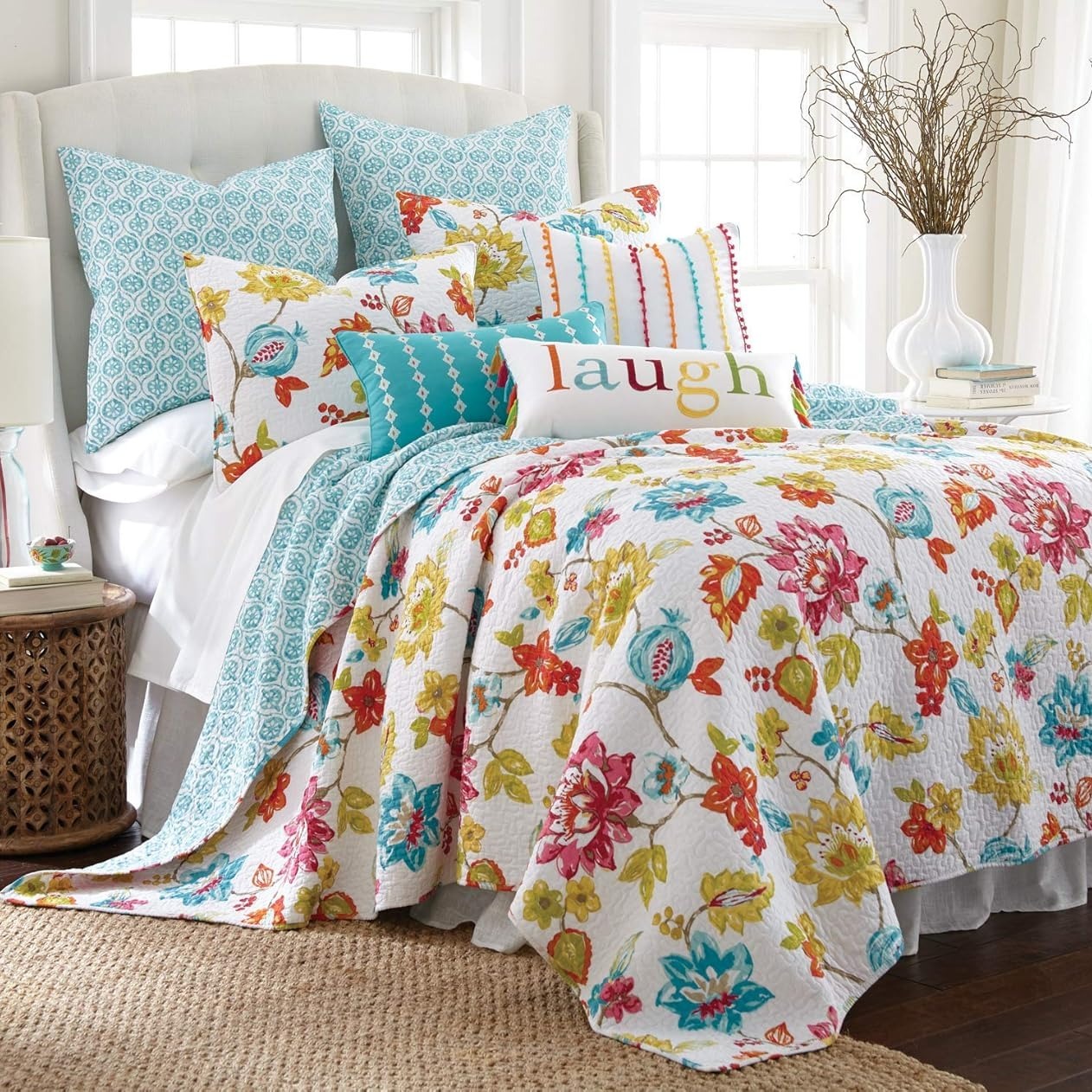 

Vivid Tropical Colorful Floral Garden 3-piece Reversible Quilt Bedding Set, Lightweight Bedspread Coverlet For All Seasons