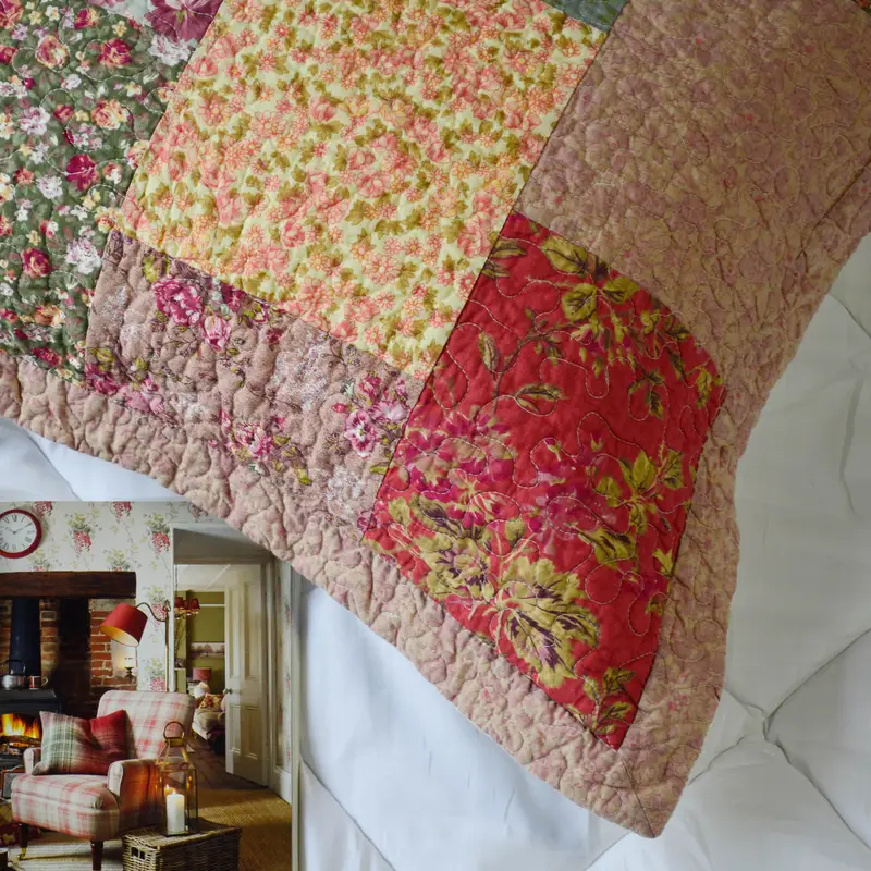 2pcs red hand finished cotton pillow sham set luxuries floral pattern shabby chic country bedding for home cabin rv guestroom and bedroom Product details 4