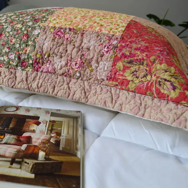 2pcs red hand finished cotton pillow sham set luxuries floral pattern shabby chic country bedding for home cabin rv guestroom and bedroom Product details 3