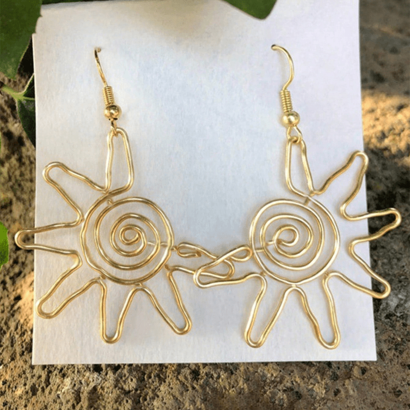 

2pcs Stylish Sun Spinning Swirl Bohemian Copper Golden Woman Dangle Earrings Party Outdoor Vacation