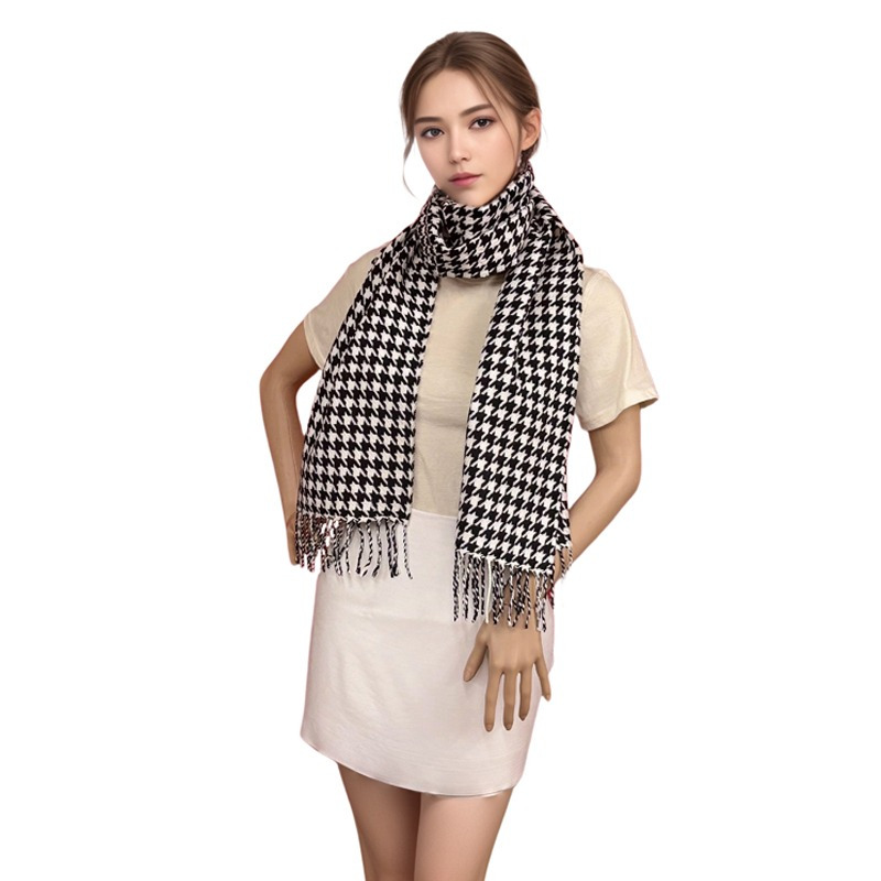 

Classic Cashmere Scarf