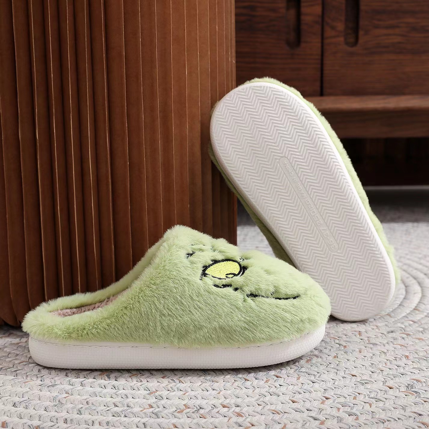 

Christmas Green Monster Slippers,christmas Slippers,adults Women Men Soft Cozy Fluffy Warm House Slippers