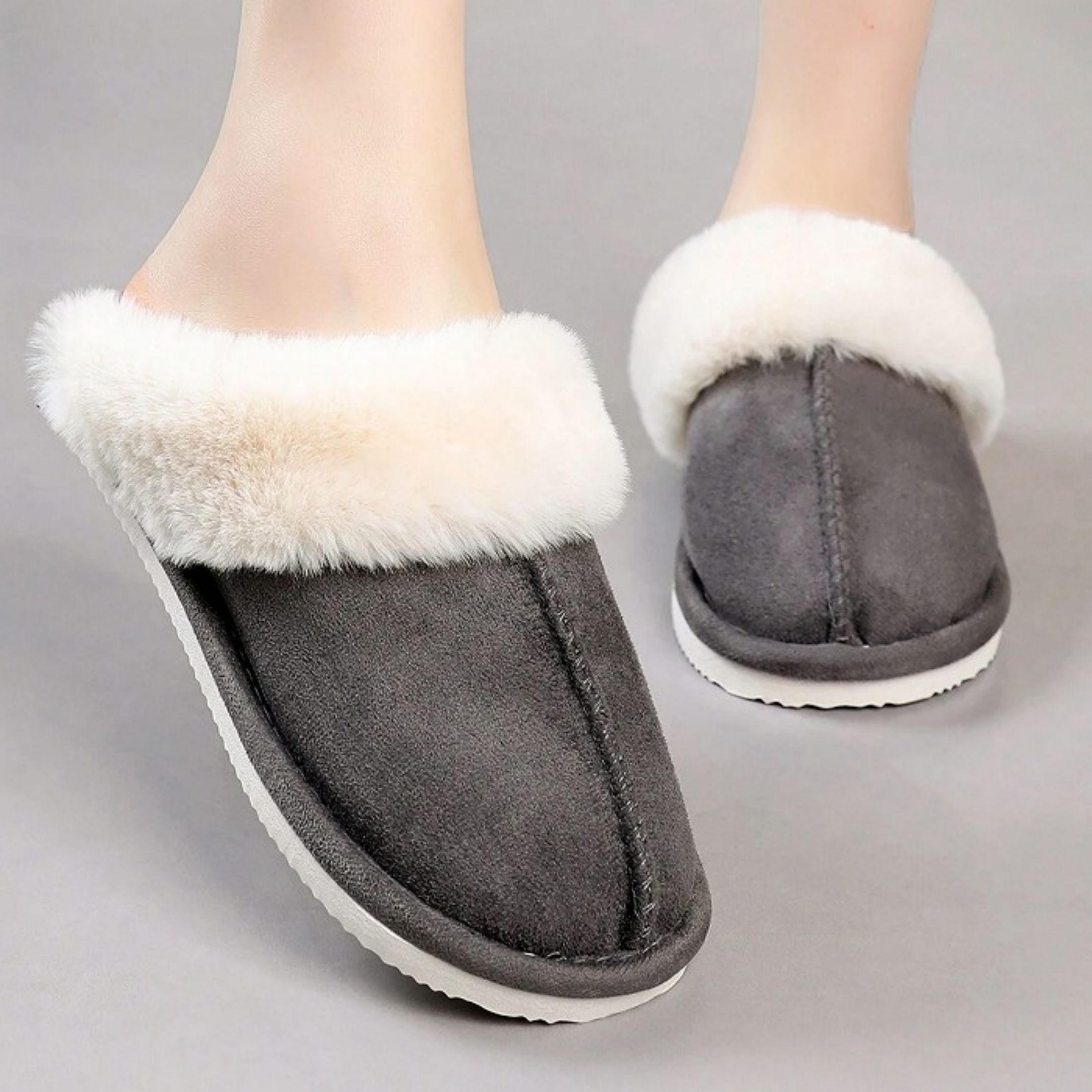 

Women's Plush Slip-on Moccasin With Fleece Lining - Non-slip Flat Platform Winter Home Slippers