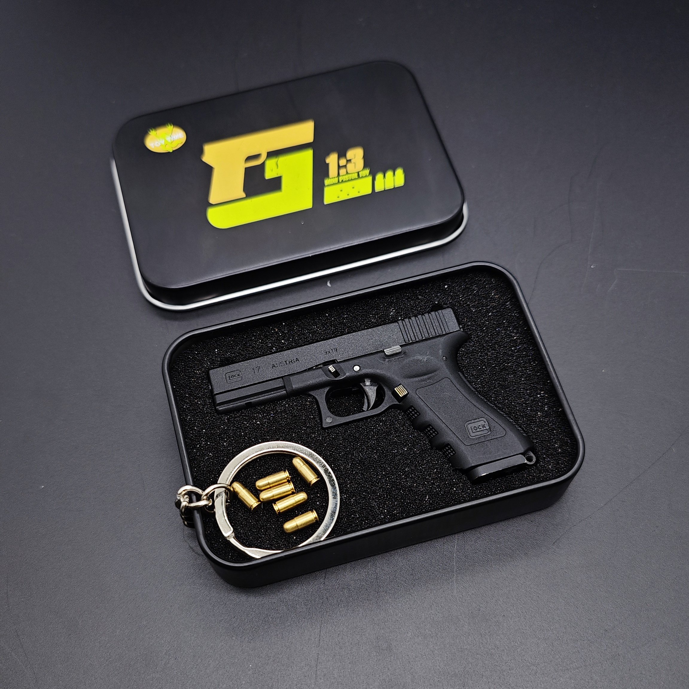 Metal 17 Keychain With Metal Box 17 Gun Shape Keychain 1 3 Scale Pistol ...