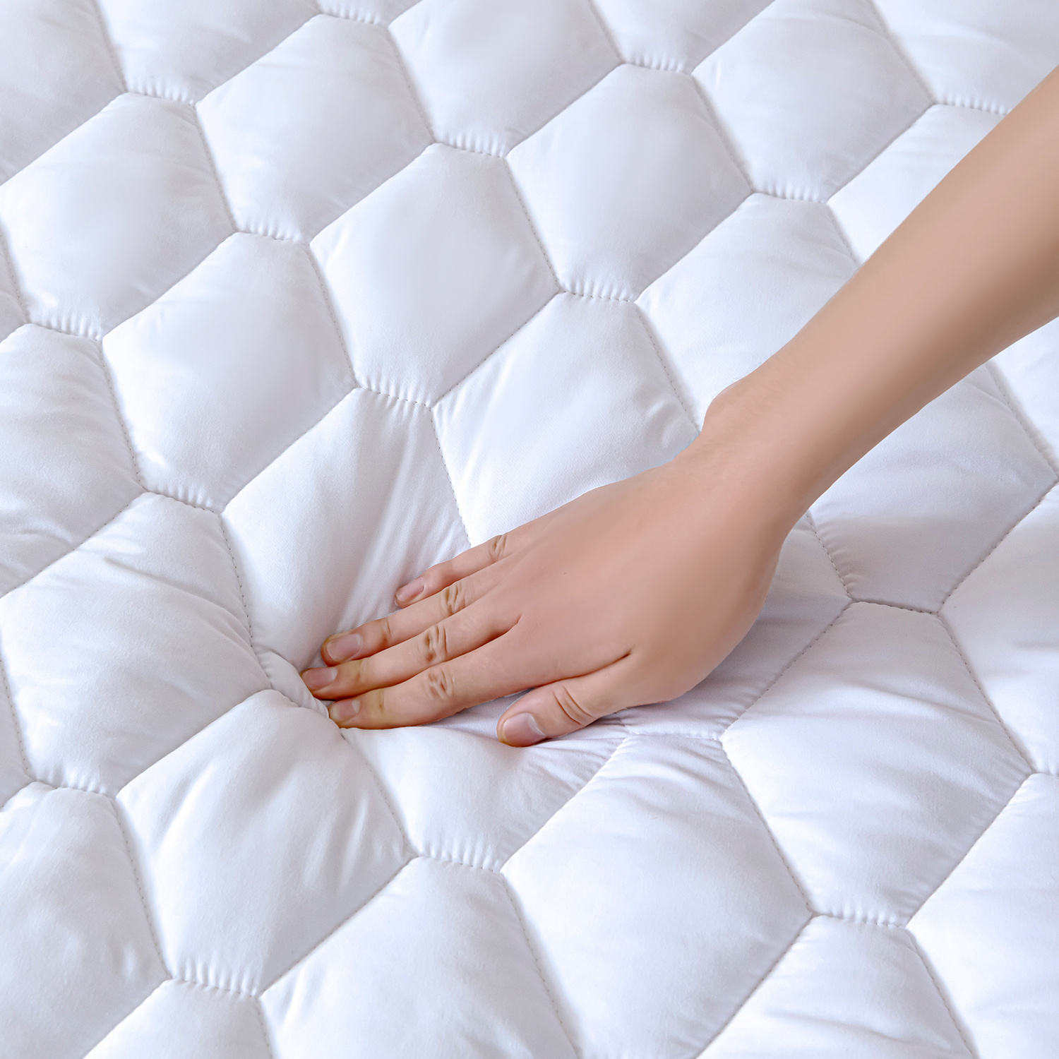 Ripley - CUBRE COLCHON 100% IMPERMEABLE TAMAÑO KING + FUNDAS PARA ALMOHADAS