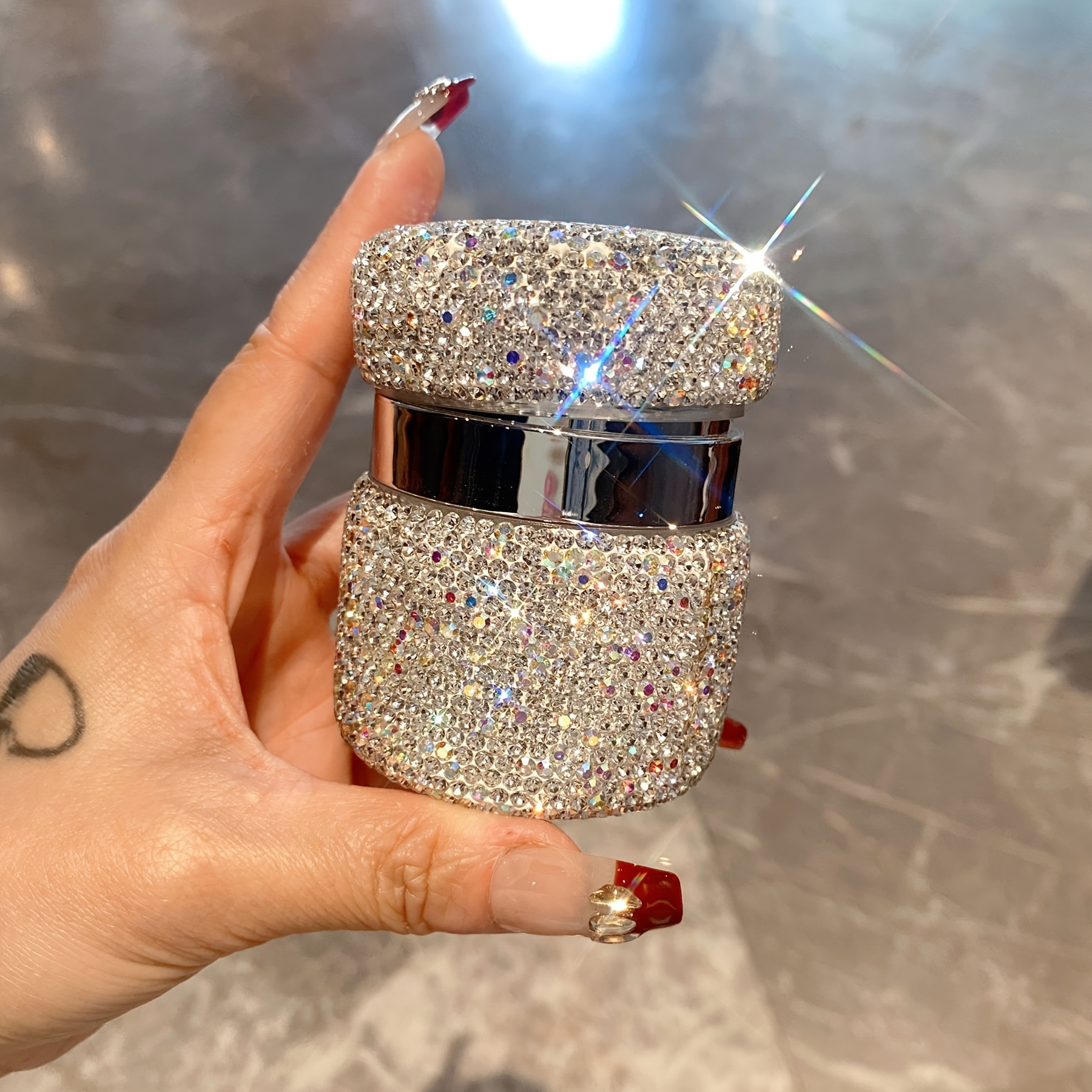 Luxury Creative Rhinestone Face Cream Dispensing Bottle Eye Cream Dispensing Box Cosmetic Sample Empty Bottle Travel Portable Light Luxury New (empty bottle)