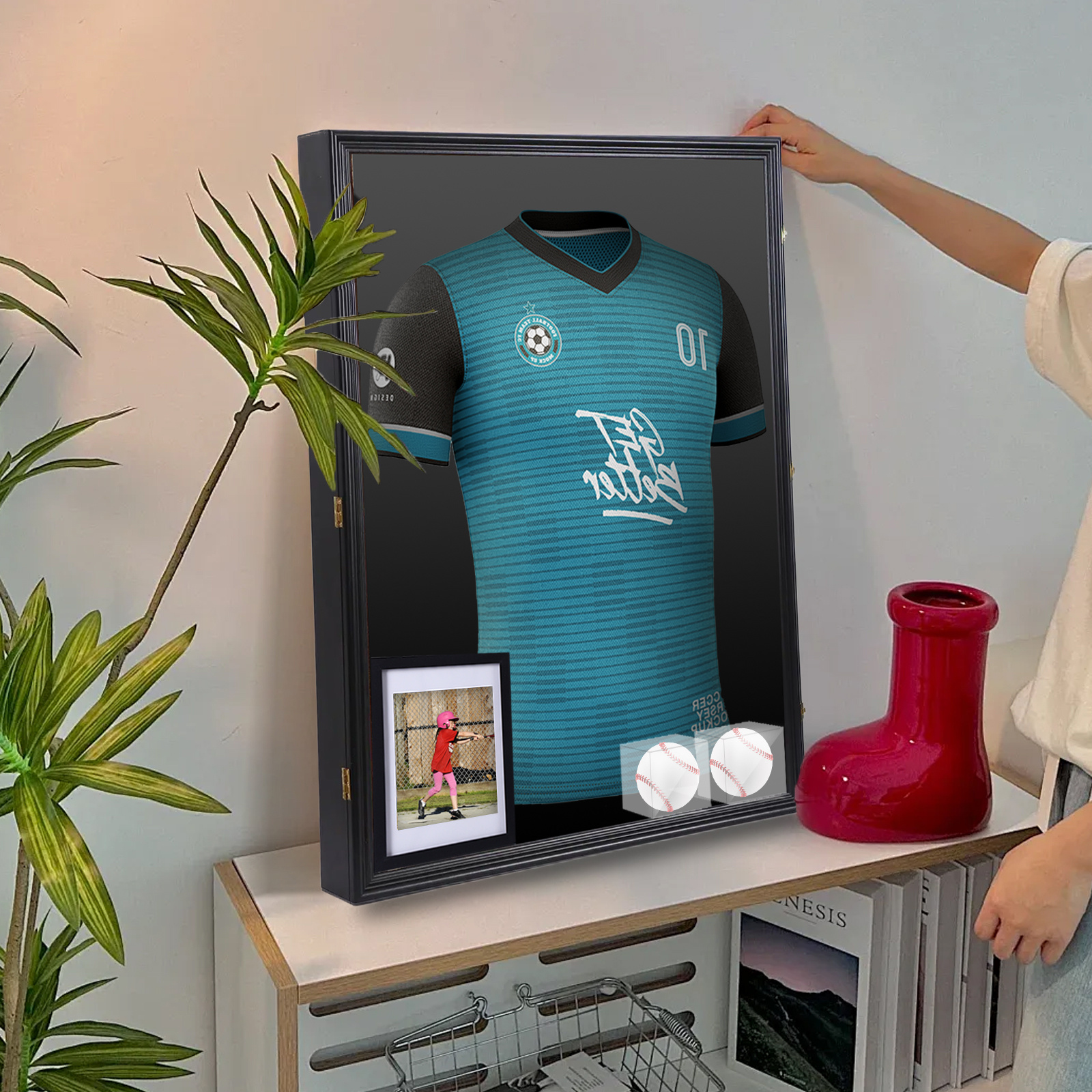 Vitrine Extra Large pour Maillots avec Support de Baseball, Design Boîte à  Ombre, Protection UV à 98%, Cintres pour Affichage Facile, Cadre de Maillot