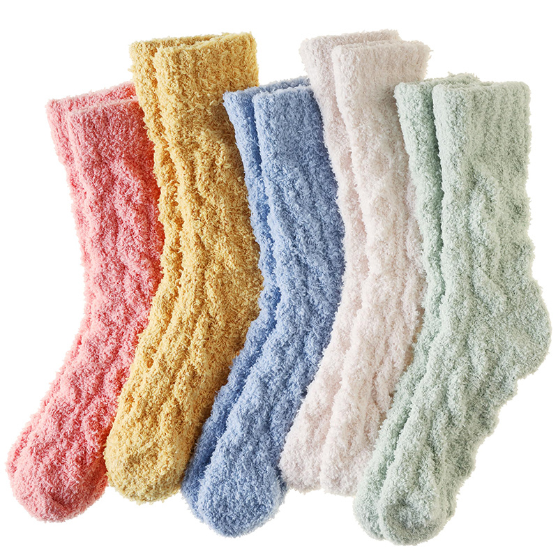 

5 Pairs Of Coral Fleece Warm Socks Macaron Color Mid Tube Women's Autumn And Winter Long Socks Sleep Floor Socks Soft And Comfortable At Home