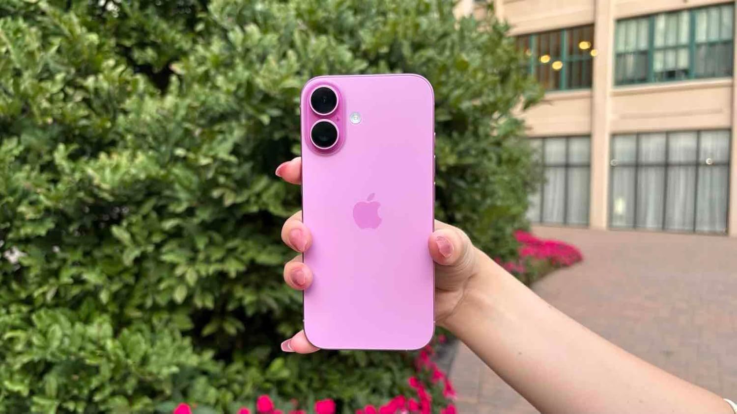 Apple iPhone 16, US Version, 128GB, Pink - Unlocked (Renewed Premium)