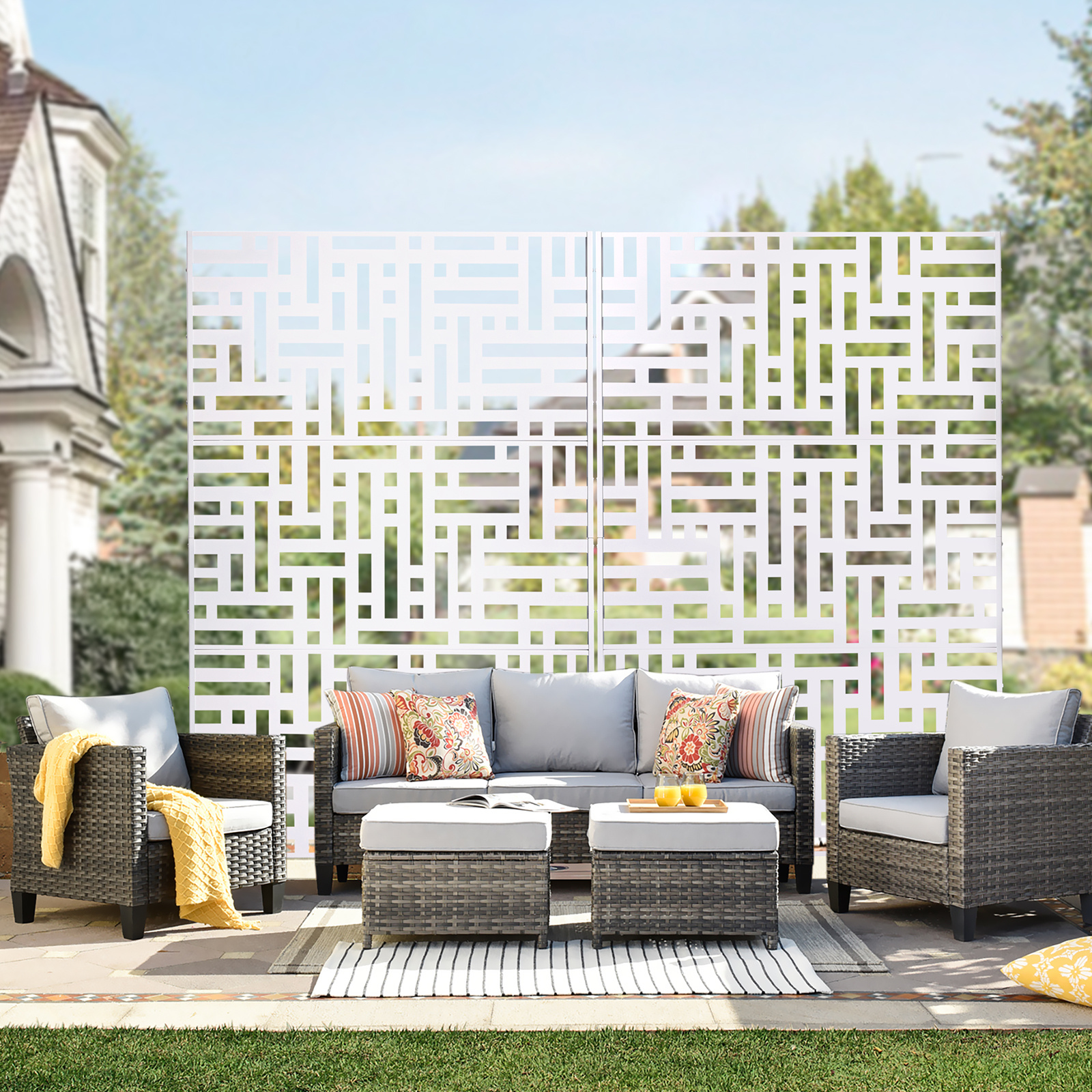VEVOR Metal Privacy Screen 47