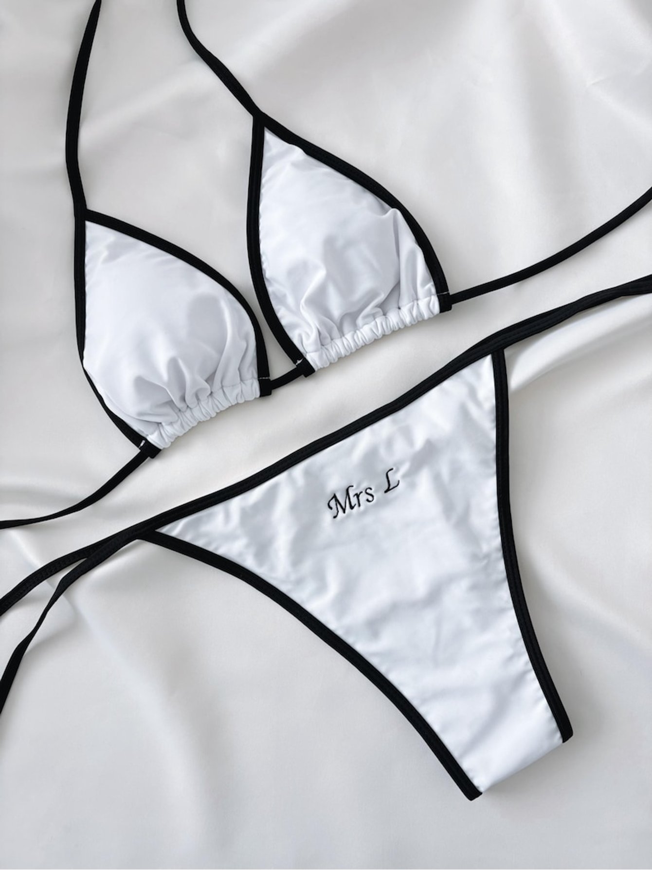 Personalised embroidered bikini White Bikini Set black and white Custom Name Swimsuit Bridal Bikini Bachelorette Bikini honeymoon swimwear