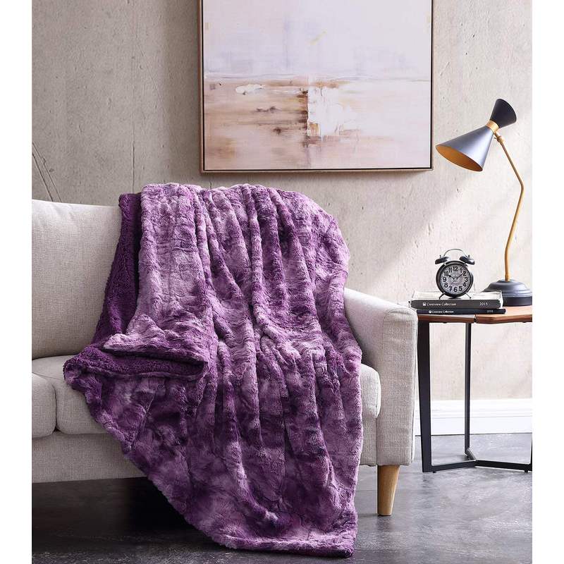 Faux Wolf Fur Throw Blanket Reversible Plush Sherpa Fleece